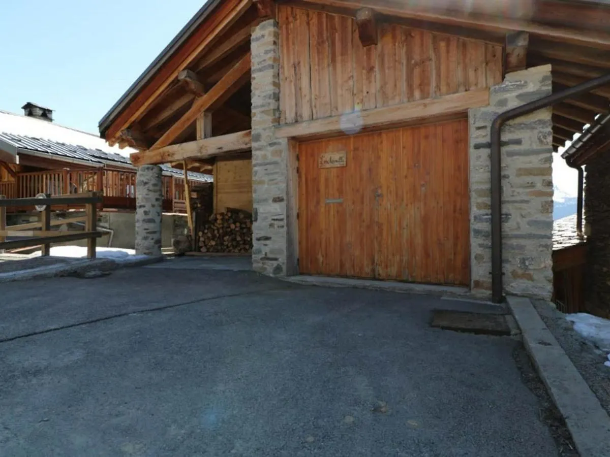 Chalet Traditionnel Avec Sauna Et Vue Sur Vallee - Fr-1-398-599 La Rosiere  France